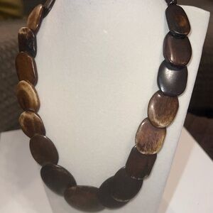 Elegant Brown Necklace 12’